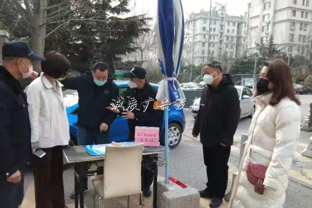 發(fā)揮能動(dòng) 細(xì)化舉措！閱報(bào)欄燈箱虎山路街道百通馨苑社區(qū)全